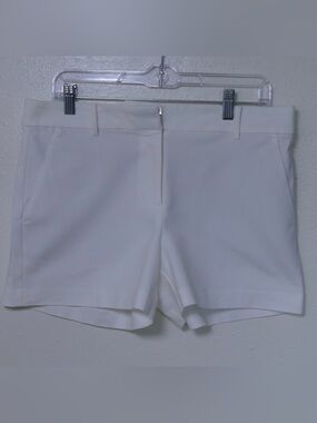 LOFT Riviera Shorts White Tailored Flat Front Career Summer Size 6